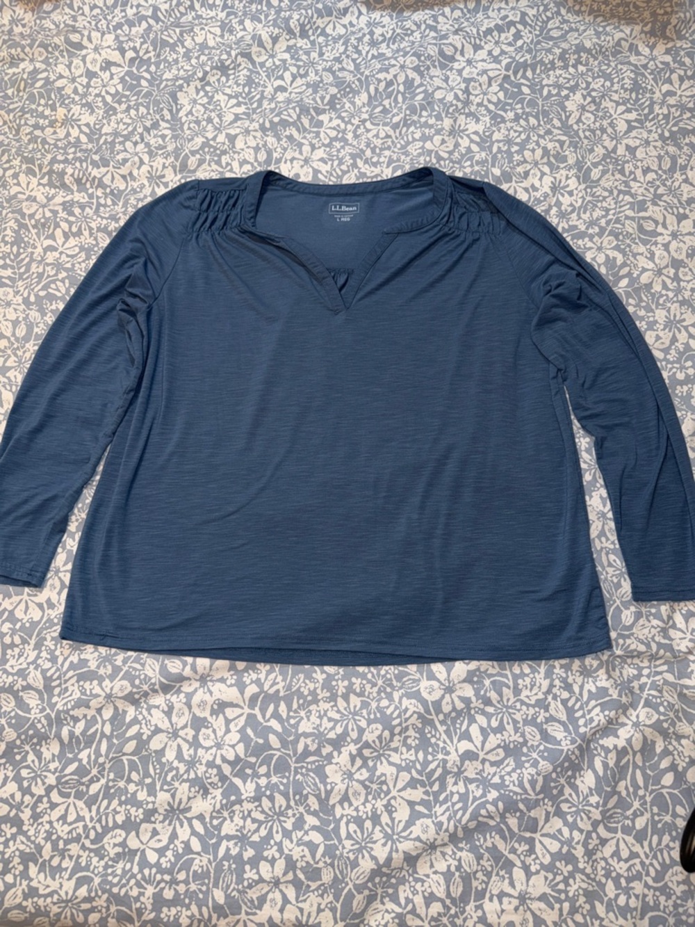 L.L. Bean Women's Long Sleeve Split V-Neck Top in Blue